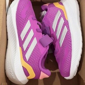 Girls Adidas Run Falcon 5 Sneakers Size 7 New